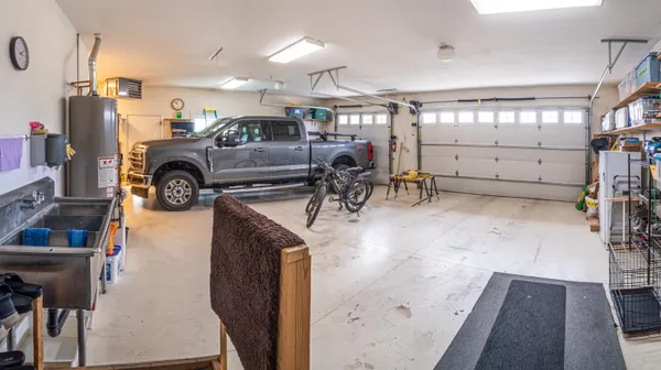 $525,000 | 532 North Road 11, Worland, WY 82401