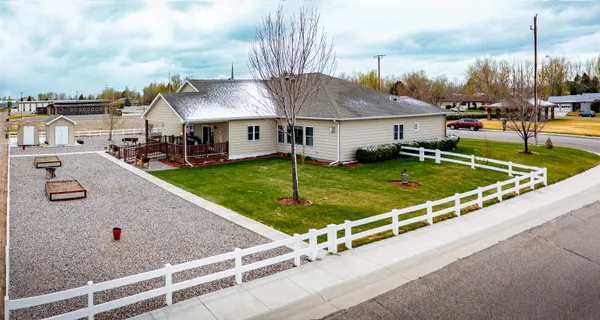 $525,000 | 532 North Road 11, Worland, WY 82401