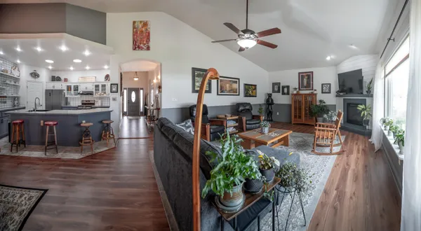$525,000 | 532 North Road 11, Worland, WY 82401