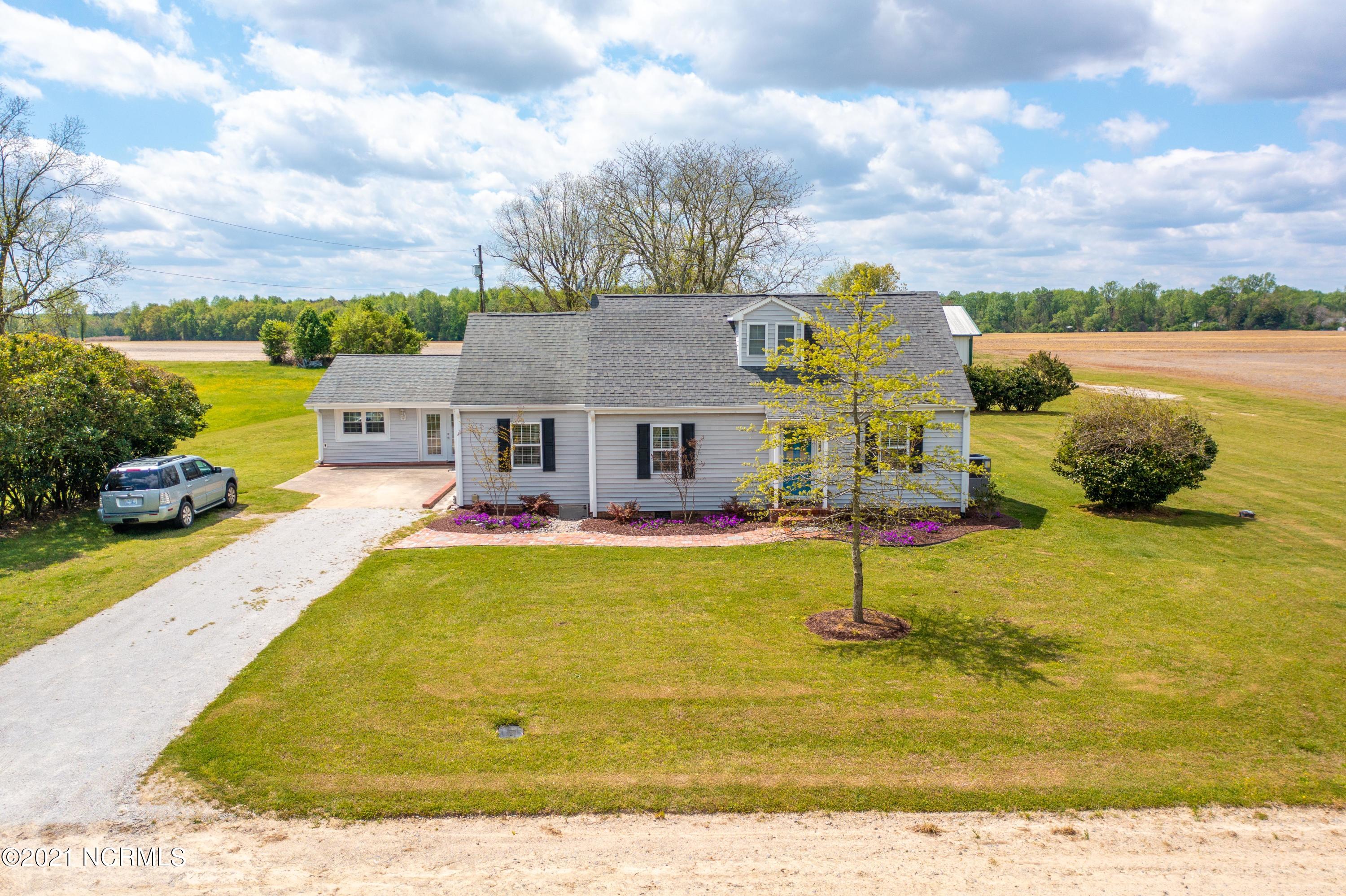639 Sumrell Road Ayden, NC 28513 - Photo 42 of 52 639 Sumrell Road-12