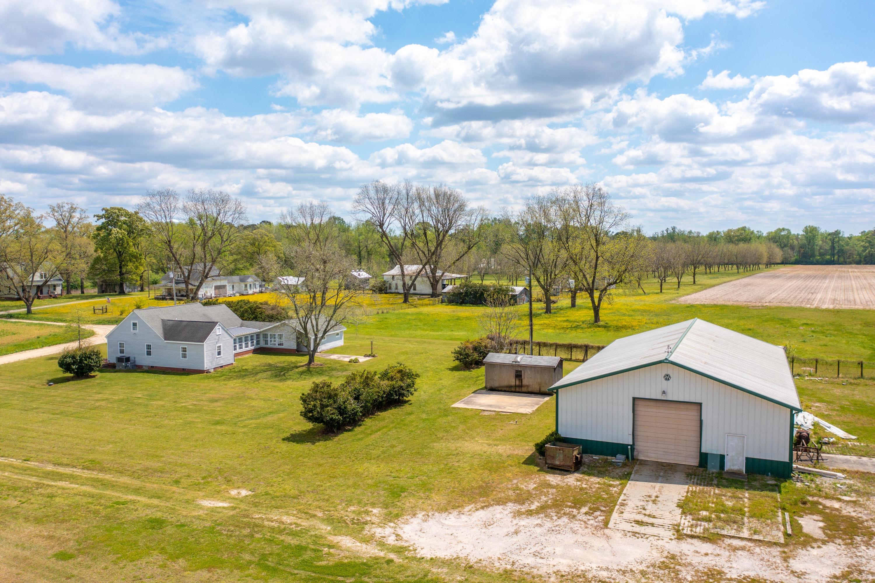 639 Sumrell Road Ayden, NC 28513 - Photo 46 of 52 639 Sumrell Road-19