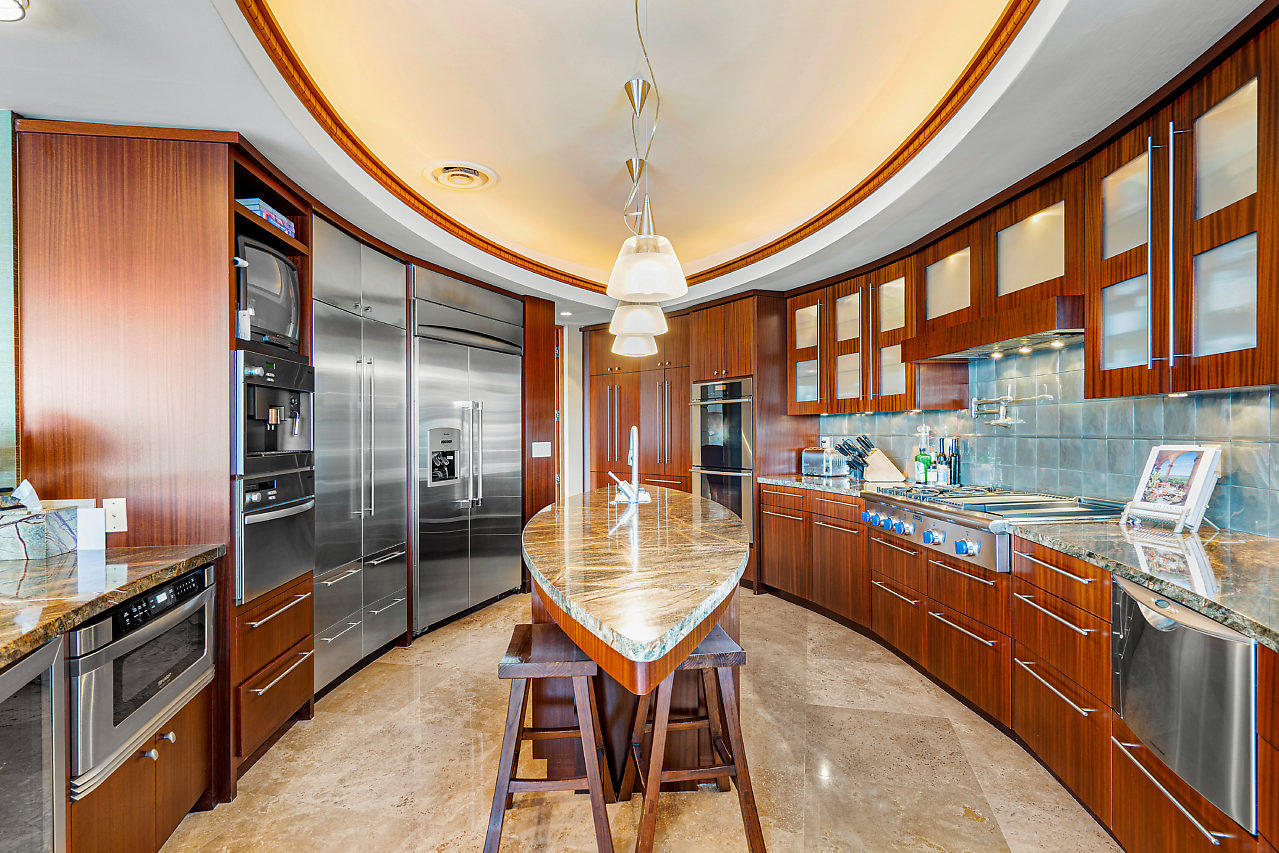 898 Berkley Street Boca Raton, FL 33487 - Photo 12 of 48 012-898BerkeleySt-BocaRaton-FL-small