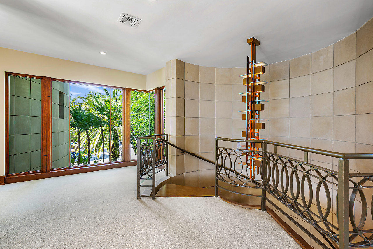 898 Berkley Street Boca Raton, FL 33487 - Photo 19 of 48 019-898BerkeleySt-BocaRaton-FL-small