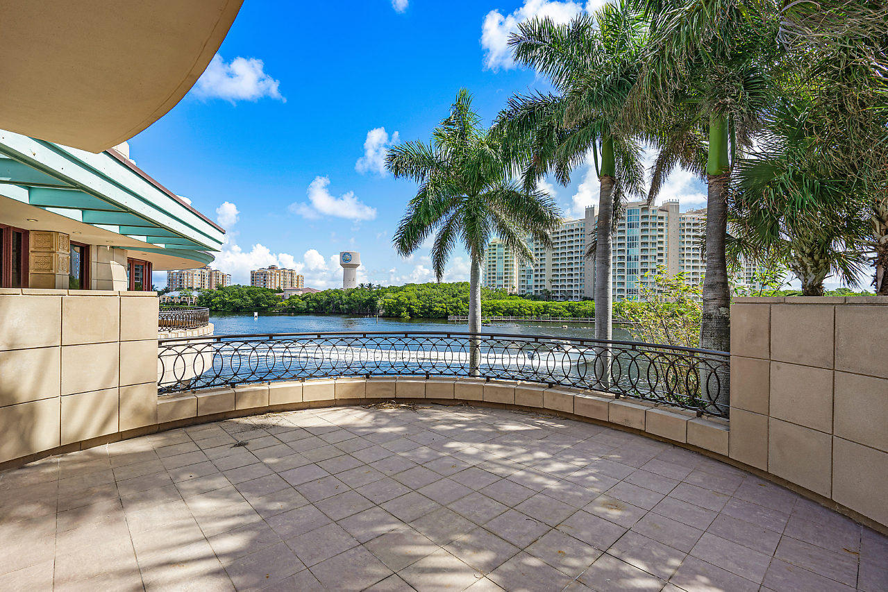 898 Berkley Street Boca Raton, FL 33487 - Photo 38 of 48 038-898BerkeleySt-BocaRaton-FL-small