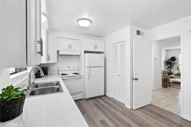 $4,500 | 3342 Bradbury Road, Unit 34, Rossmoor, CA 90720