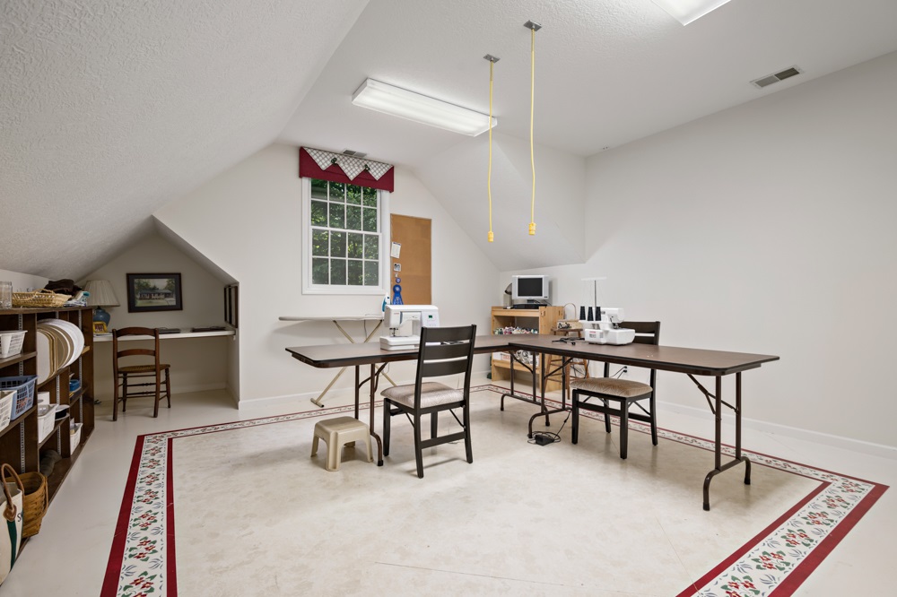 7667 East Clifton Road Albany, IN 47320 - Photo 29 of 36 Gallery Image 29