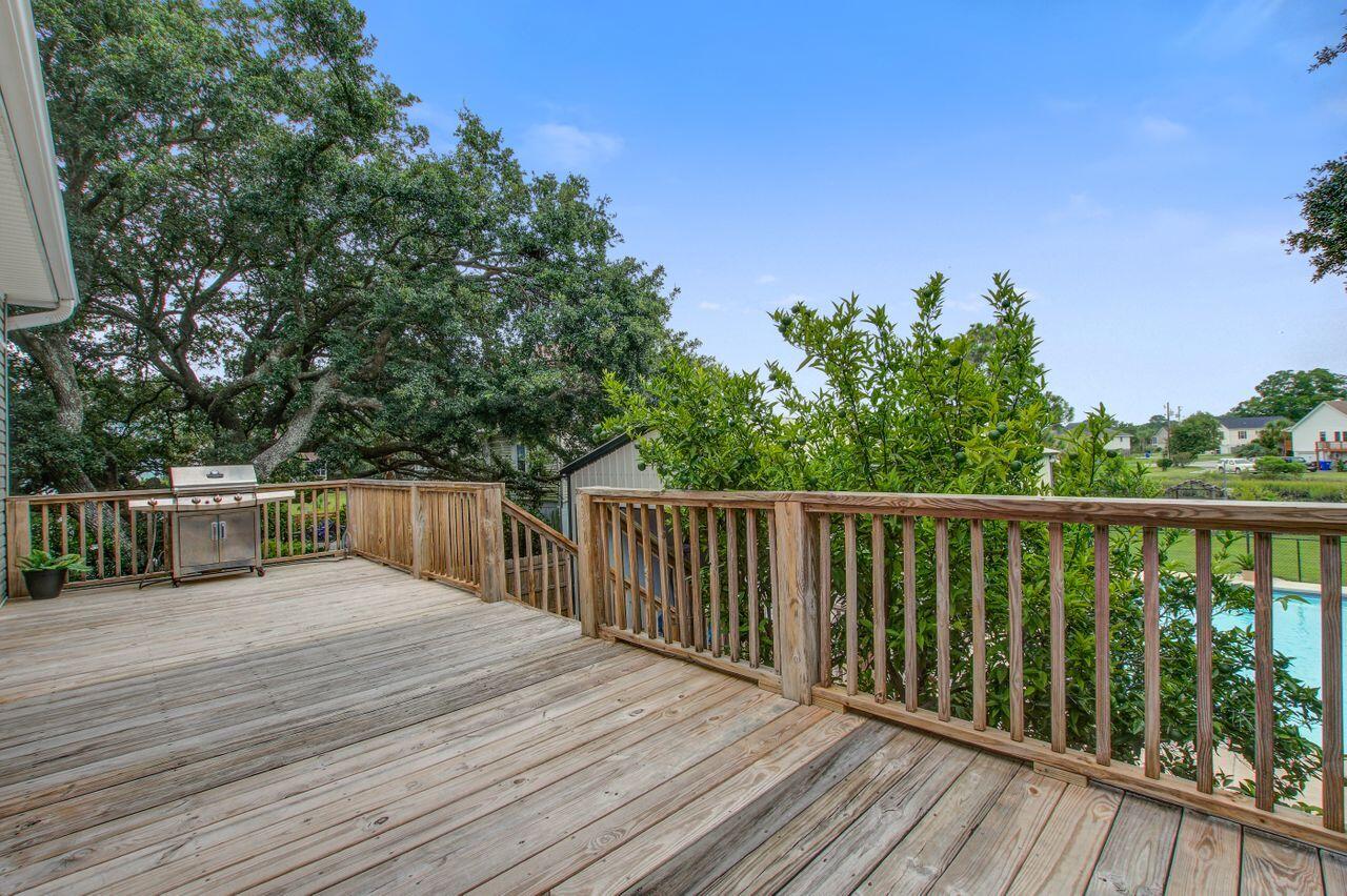 1668 Old Military Road Charleston, SC 29412 - Photo 36 of 49 1668_(31)