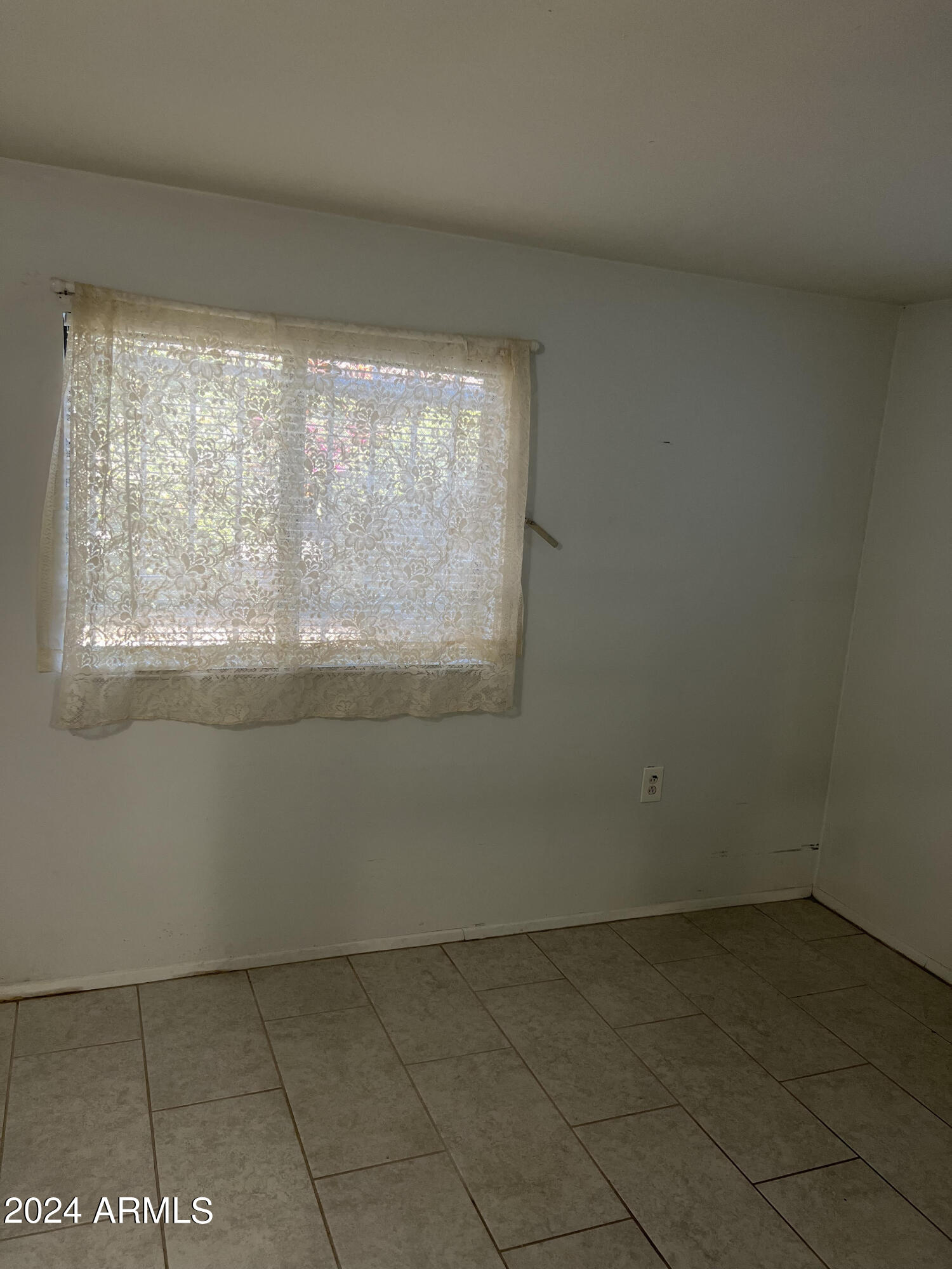 2604 West Berridge Lane, Unit C103 Phoenix, AZ 85017 - Photo 6 of 16 unnamed (7)