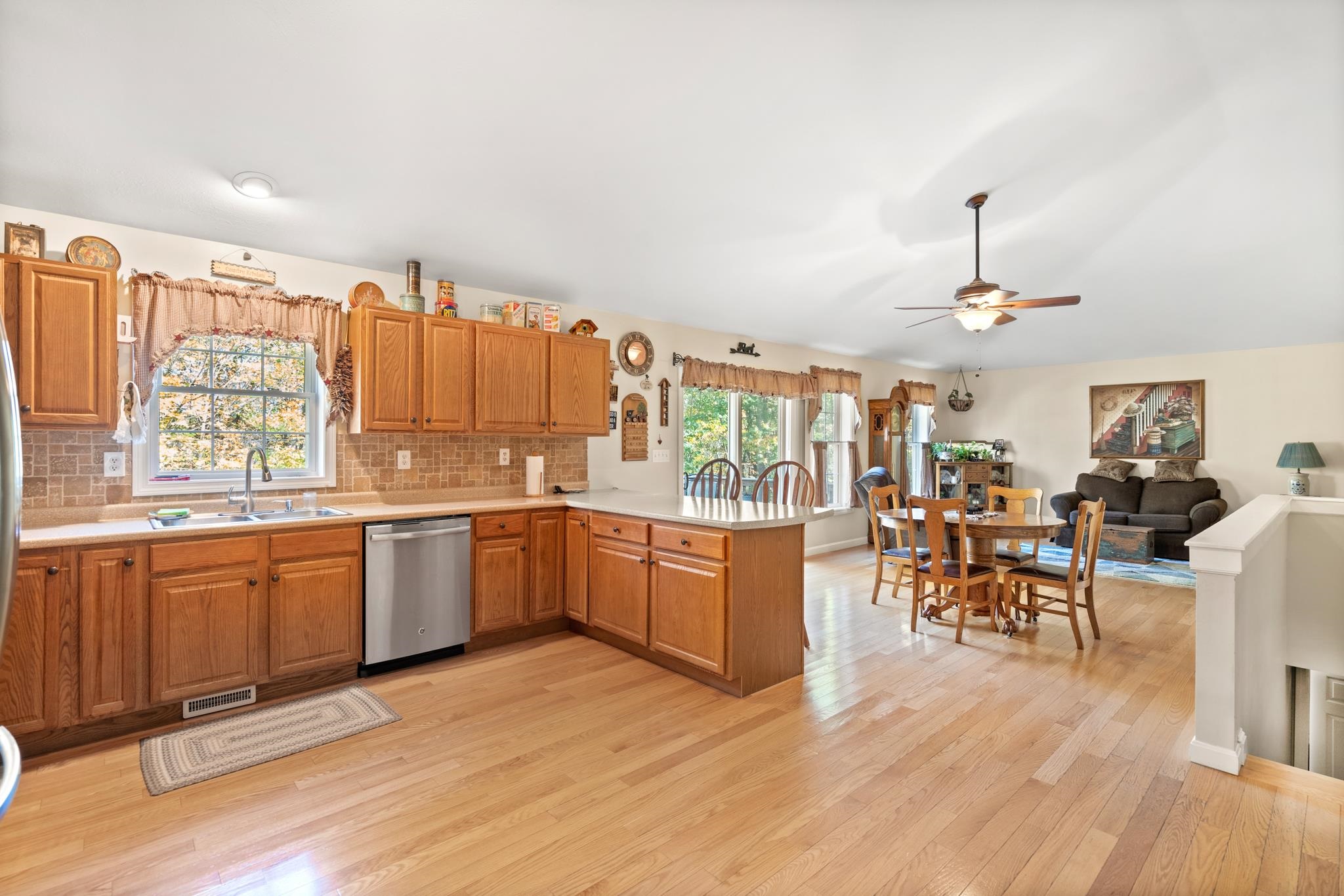 530 Osgood Road Milford, NH 03055 - Photo 13 of 34 Gallery Image 13