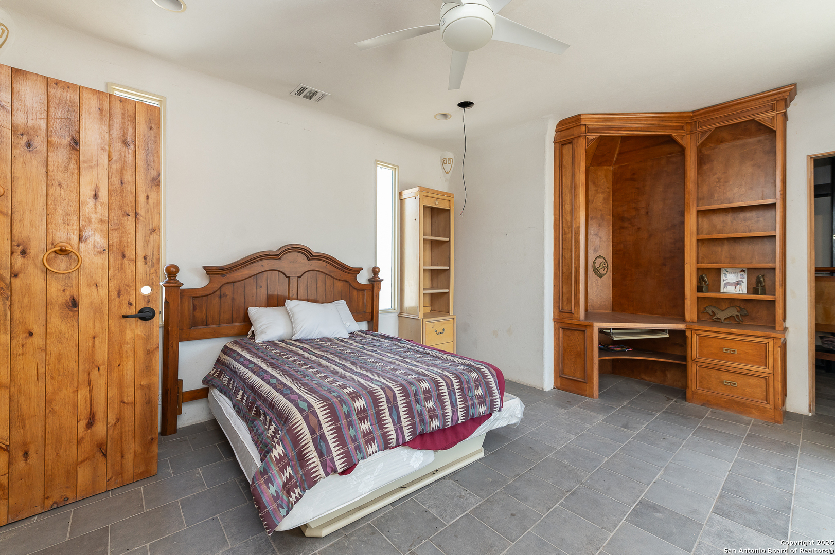 350 Ridgeview Drive Pleasanton, TX 78064 - Photo 17 of 49