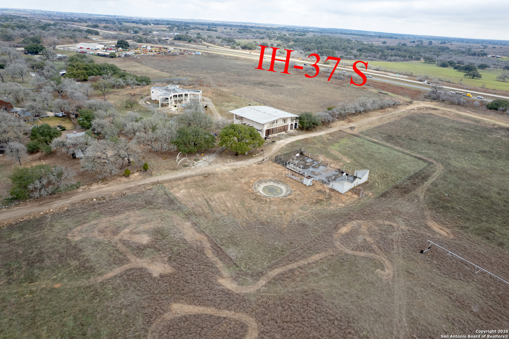 350 Ridgeview Drive Pleasanton, TX 78064 - Photo 47 of 49