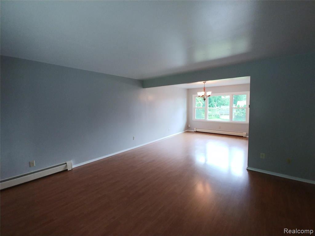 9211 Rucker Road Grosse Ile, MI 48138 - Photo 12 of 34