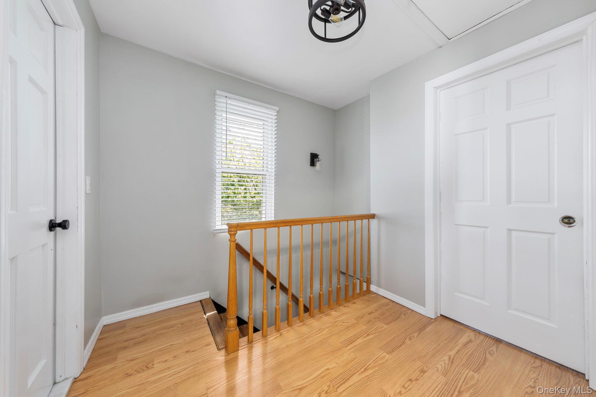 102 Clubhouse Road Bellmore, NY 11710 - Photo 11 of 23