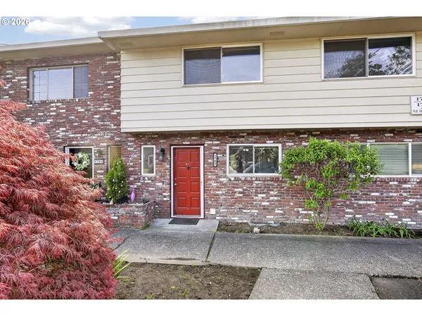$245,000 | 1702 Northeast Hogan Drive, Gresham, OR 97030