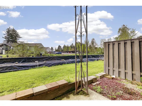$245,000 | 1702 Northeast Hogan Drive, Gresham, OR 97030