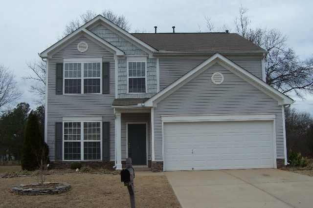 15 Ridgebrook Way Greenville, SC 29605 - Photo 1 of 9 Gallery Image 1