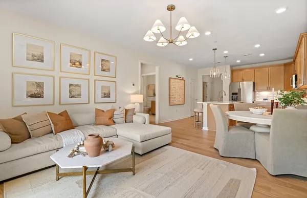 $475,395 | 7 Green Street, Unit 108, Shrewsbury, MA 01545