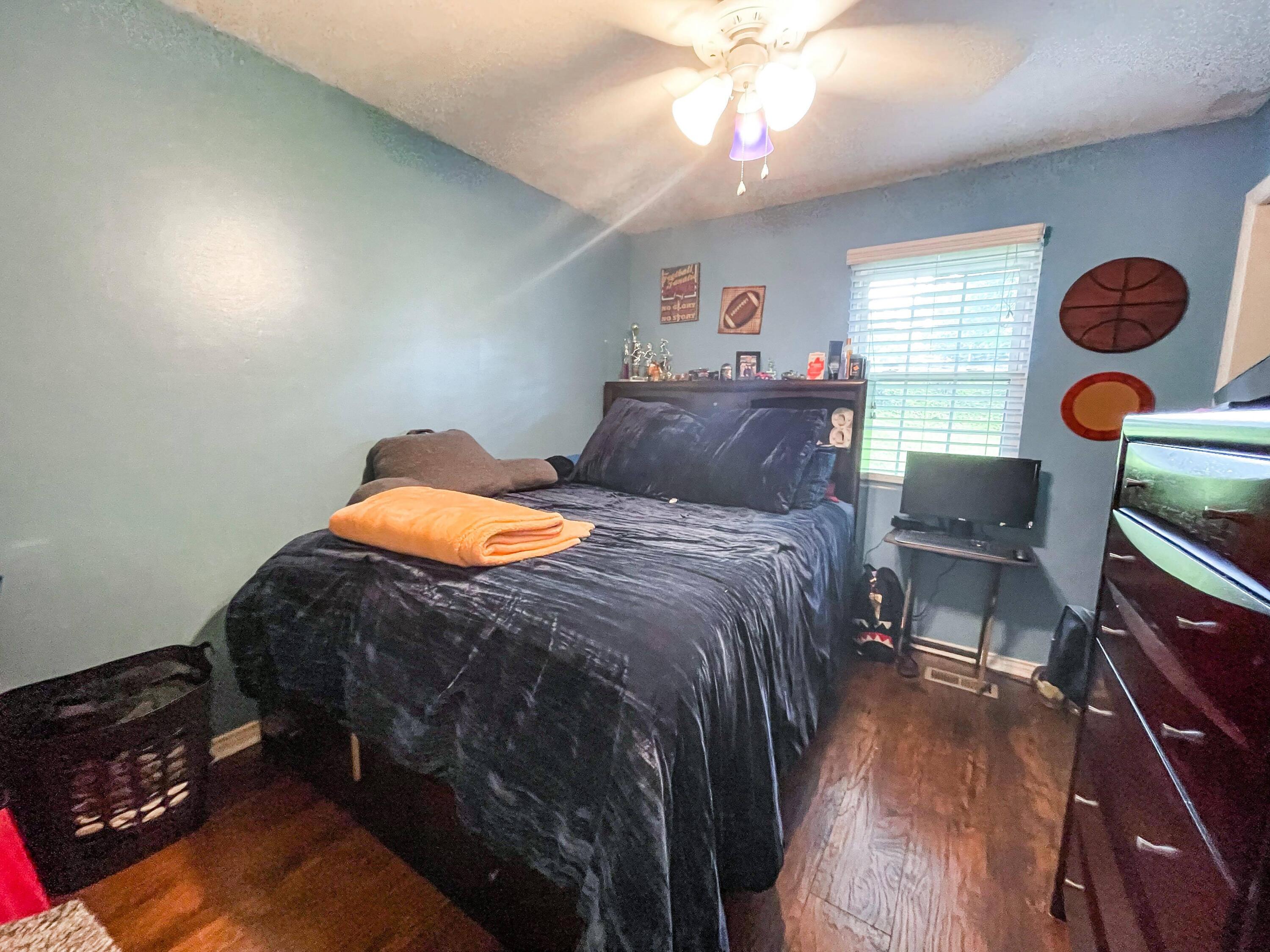 1525 Spring Hill Road Knoxville, TN 37914 - Photo 20 of 27 241013056_396589358651242_58713736594996