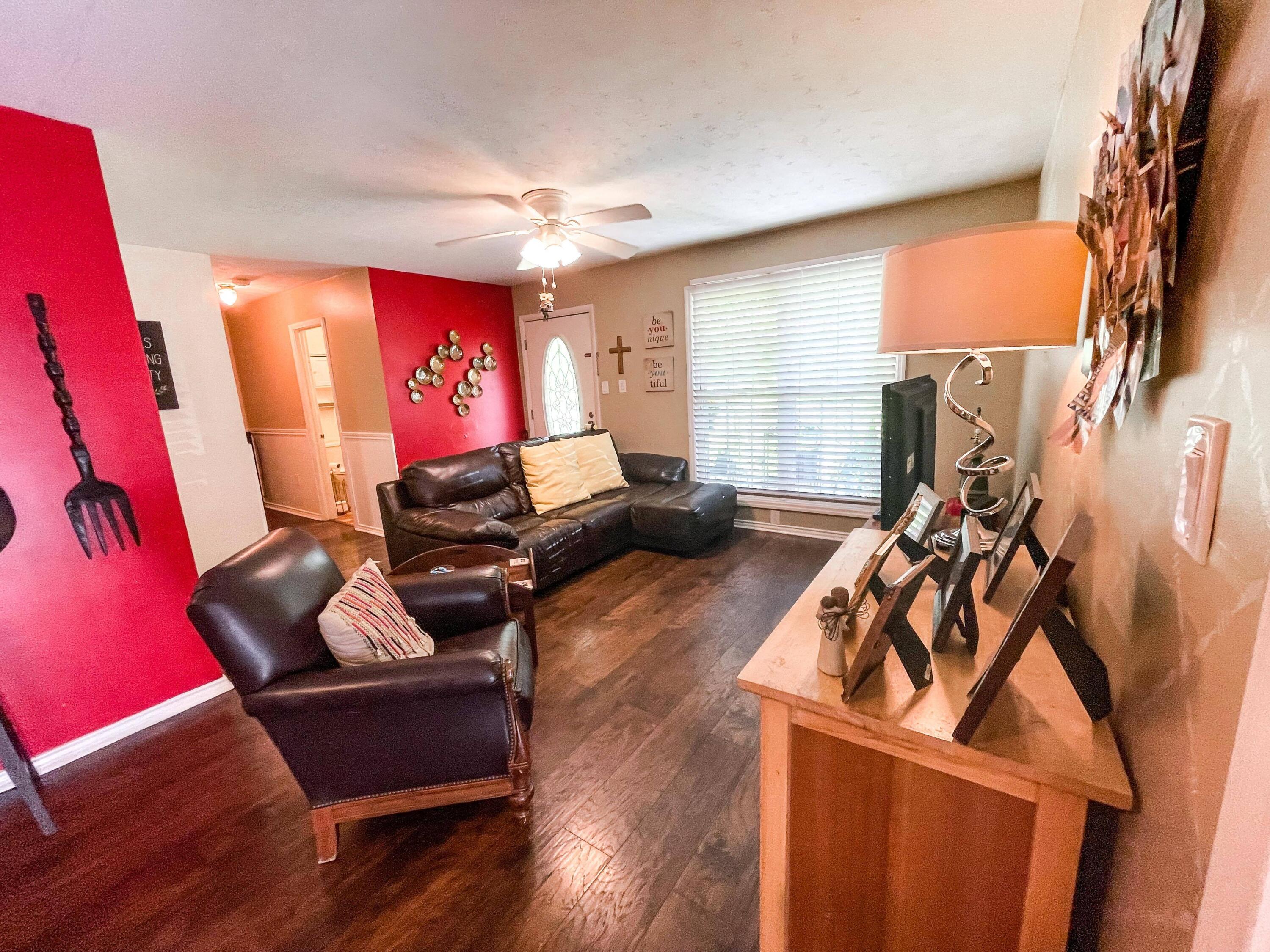 1525 Spring Hill Road Knoxville, TN 37914 - Photo 6 of 27 241081745_3107166596074533_7864075324439