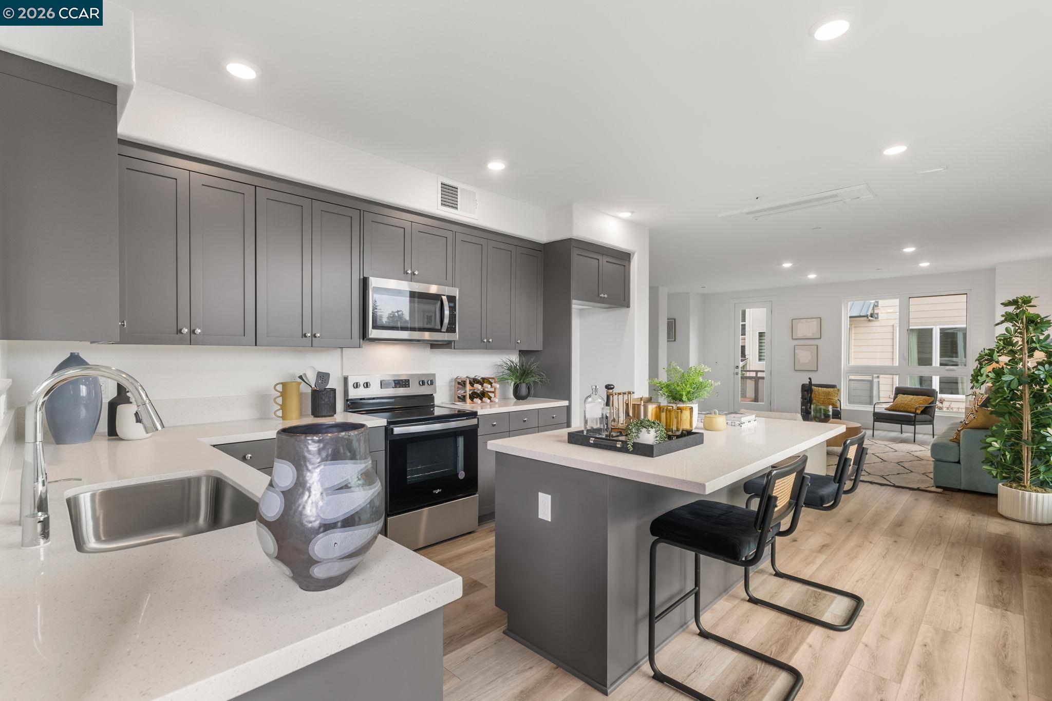 27277 Cosmo Court Hayward, CA 94544 - Photo 12 of 45