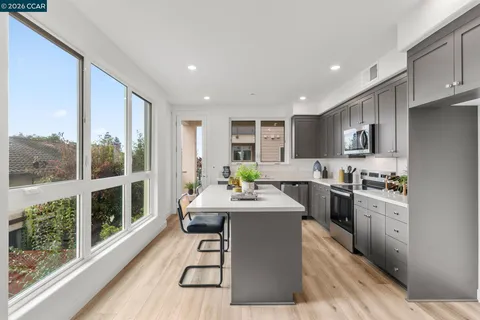 $810,000 | 27277 Cosmo Court, Hayward, CA 94544