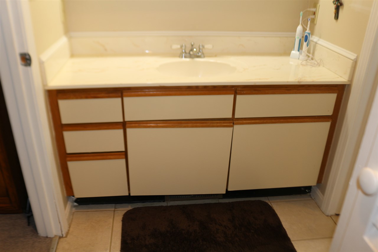 62 Winding Pond Road, Unit 62 Londonderry, NH 03053 - Photo 23 of 39