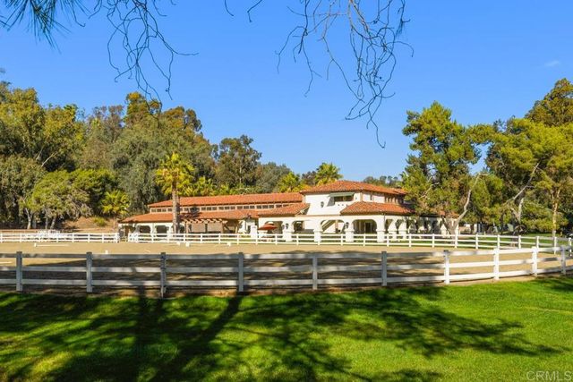 $4,495,000 | 16985 Via Cuesta Verde, Rancho Santa Fe, CA 92067