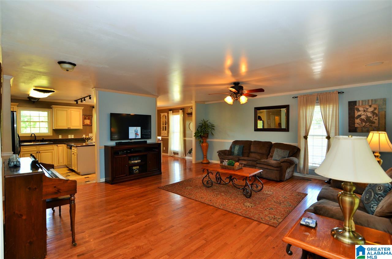 254 Bradford Road Altoona, AL 35952 - Photo 5 of 46