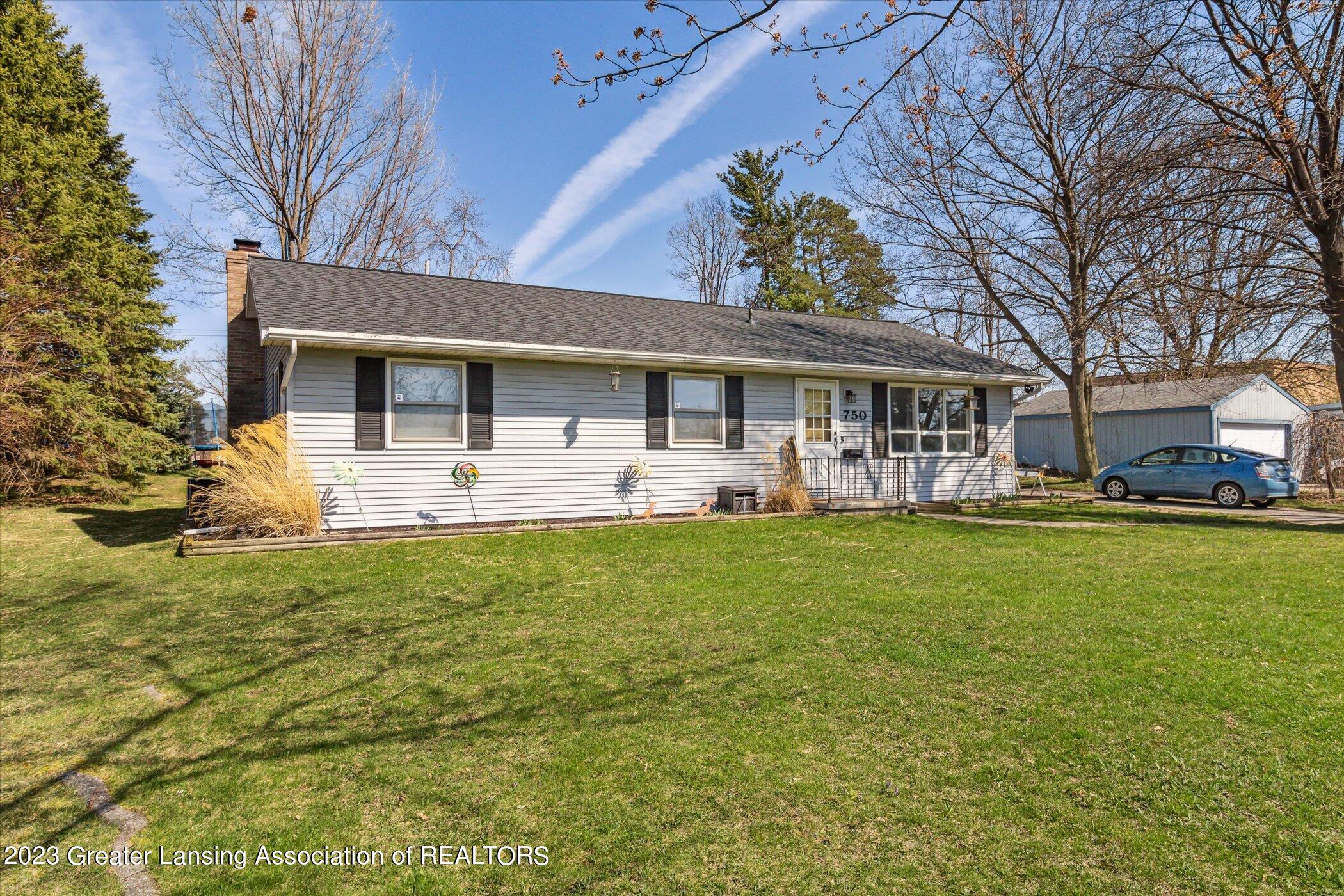 750 Dryer Farm Road Lansing, MI 48917 - Photo 2 of 43 02-750-Dryer-Farm-Rd-Lansing-MI-48917-Wi