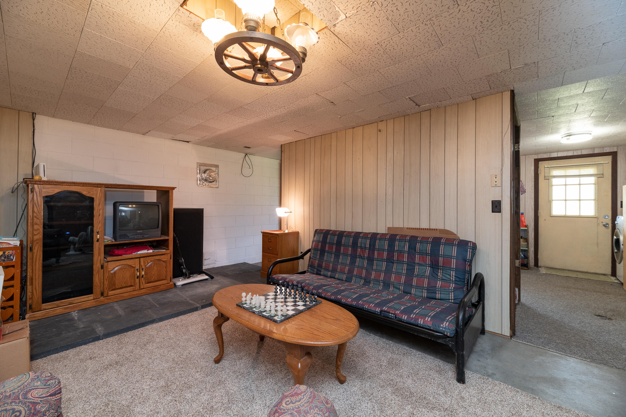 66947 Patterson Road Constantine, MI 49042 - Photo 20 of 56 LL Family Room
