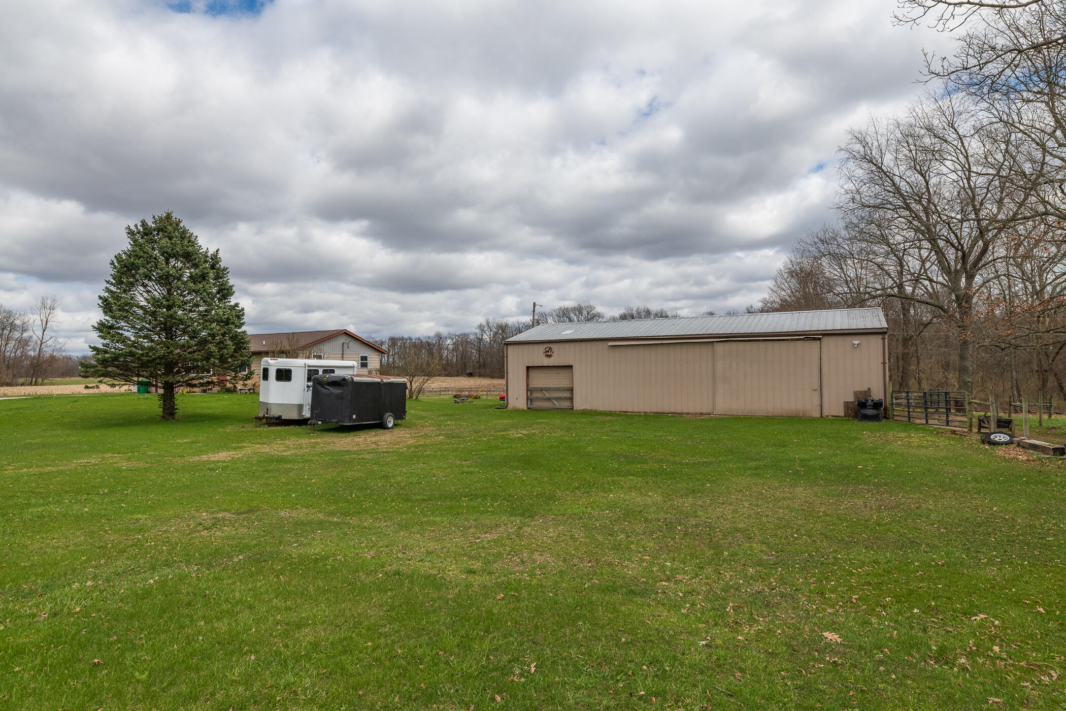 66947 Patterson Road Constantine, MI 49042 - Photo 33 of 56 Barn