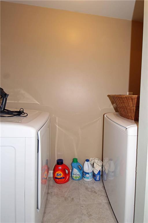 508 Hunters Path Road Bridgeville, PA 15017 - Photo 7 of 15 Gallery Image 7