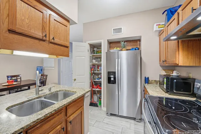 $177,000 | 8655 Datapoint Drive, Unit 505, San Antonio, TX 78229