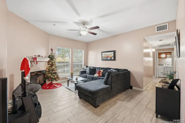 $177,000 | 8655 Datapoint Drive, Unit 505, San Antonio, TX 78229