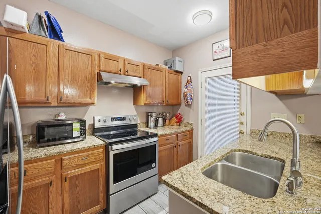 $177,000 | 8655 Datapoint Drive, Unit 505, San Antonio, TX 78229