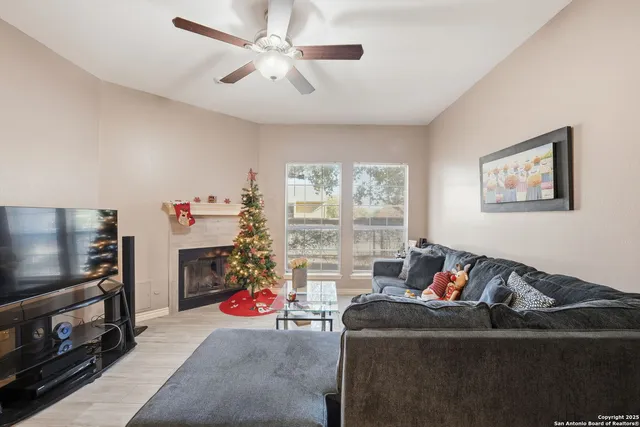 $177,000 | 8655 Datapoint Drive, Unit 505, San Antonio, TX 78229