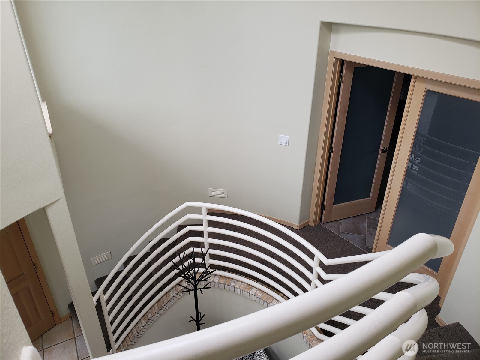 335 Henderson Road Chelan, WA 98816 - Photo 20 of 40