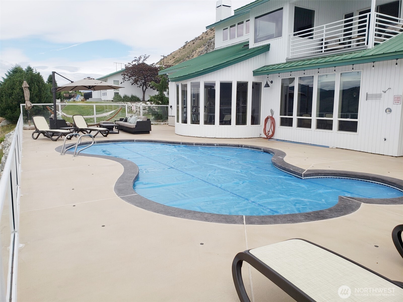 335 Henderson Road Chelan, WA 98816 - Photo 6 of 40