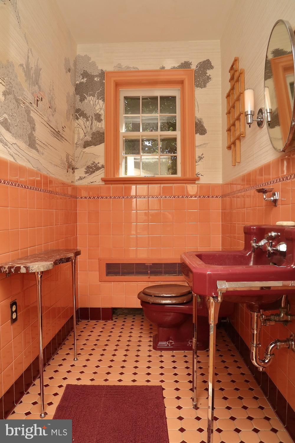 1105 Windsor Road Red Lion, PA 17356 - Photo 25 of 70 First floor half bath