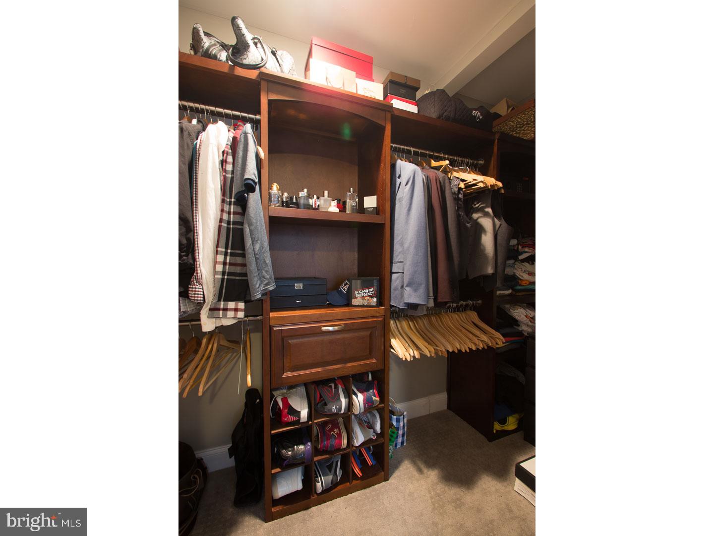 932 East Cathedral Road Philadelphia, PA 19128 - Photo 13 of 25 Closet