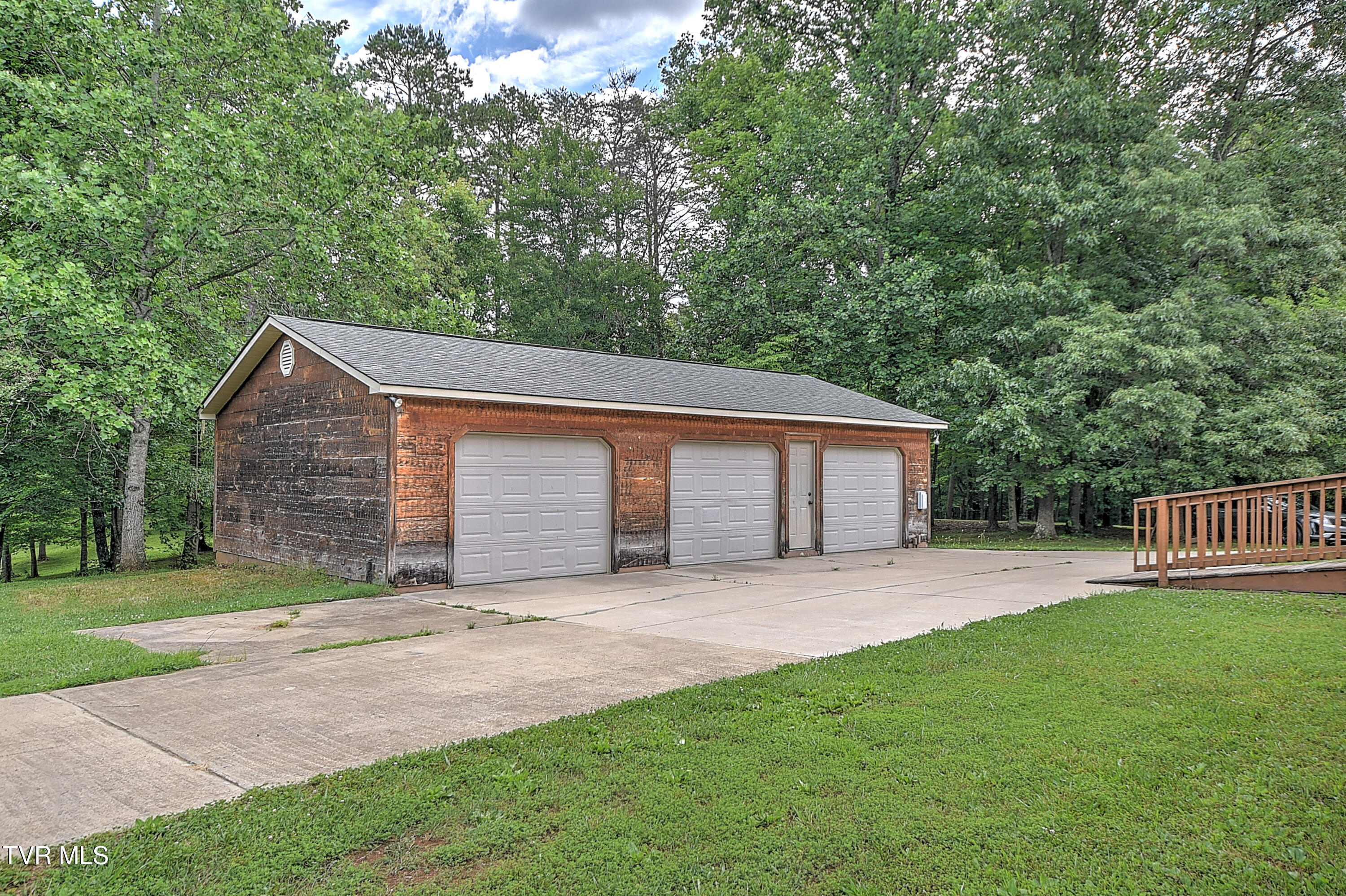 1374 West Allens Bridge Road Greeneville, TN 37743 - Photo 57 of 96 1374 W Allens Bridge EH-57