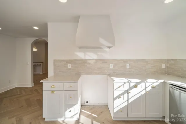 a view of washer and dryer