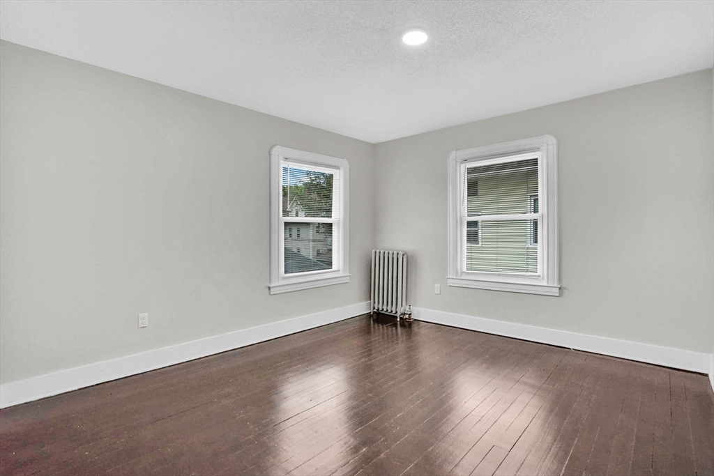 47 Trafton Road Springfield, MA 01108 - Photo 27 of 37