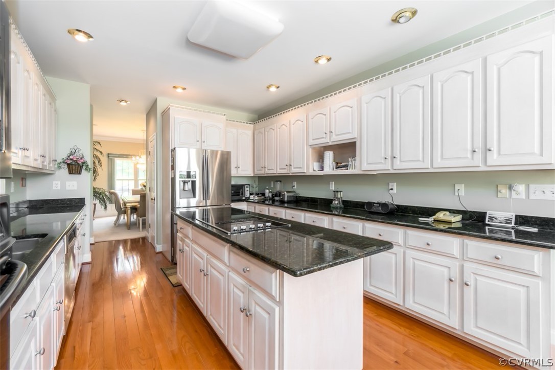 14006 Southshore Road Midlothian, VA 23112 - Photo 12 of 34