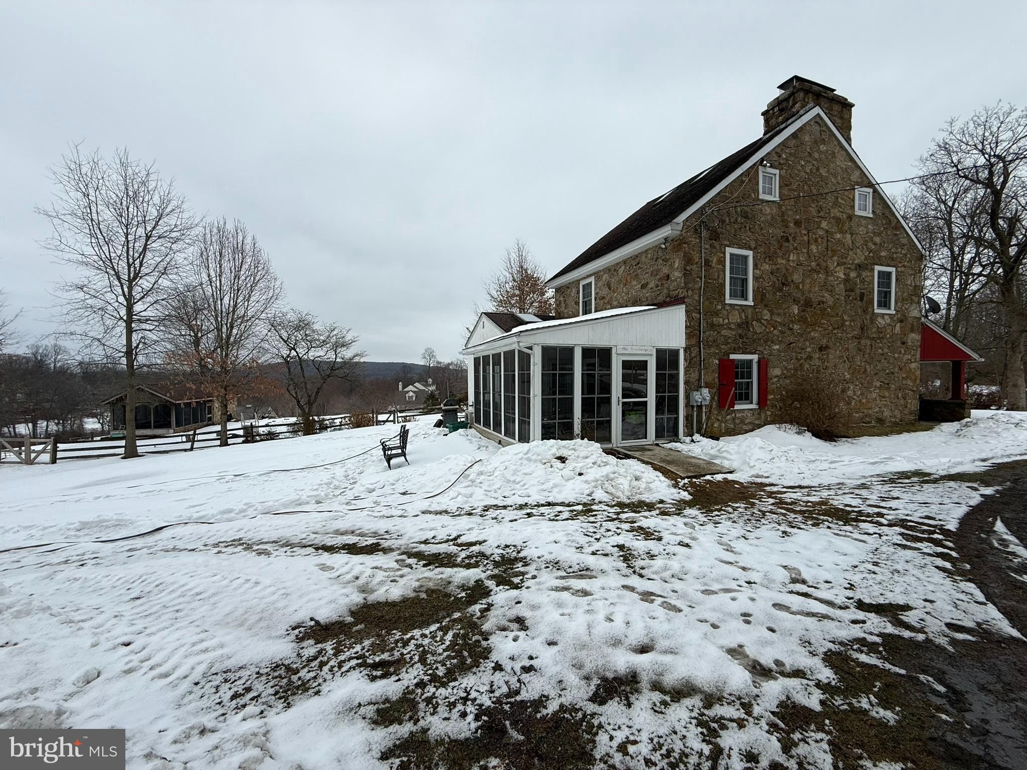 280 Mapleflower Road Glenmoore, PA 19343 - Photo 8 of 71