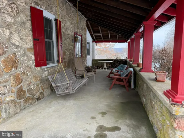 $450,000 | 280 Mapleflower Road, Glenmoore, PA 19343