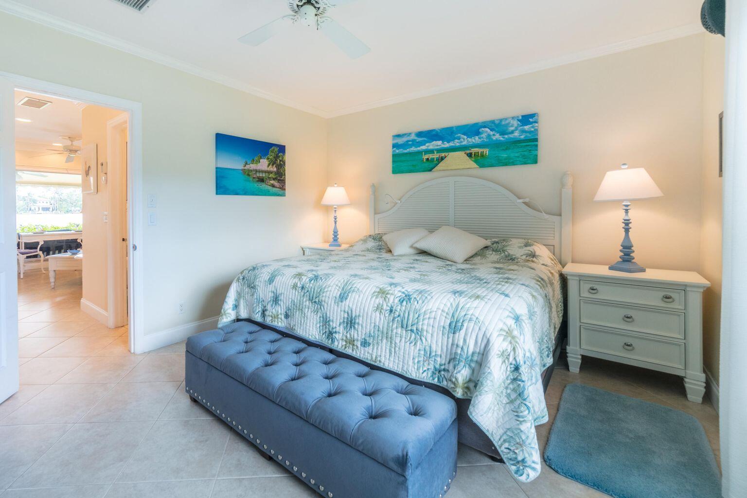 314 Venetian Drive, Unit 7 Delray Beach, FL 33483 - Photo 10 of 14 314 Tahiti Cove #7