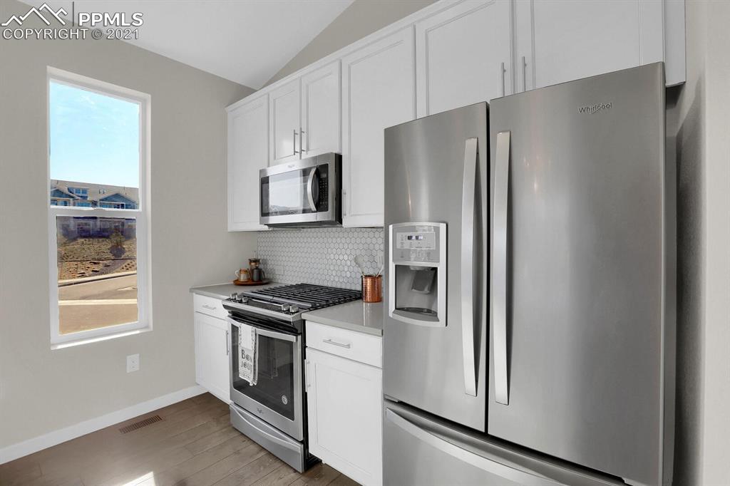 11229 Modern Meadow Loop Colorado Springs, CO 80921 - Photo 9 of 26