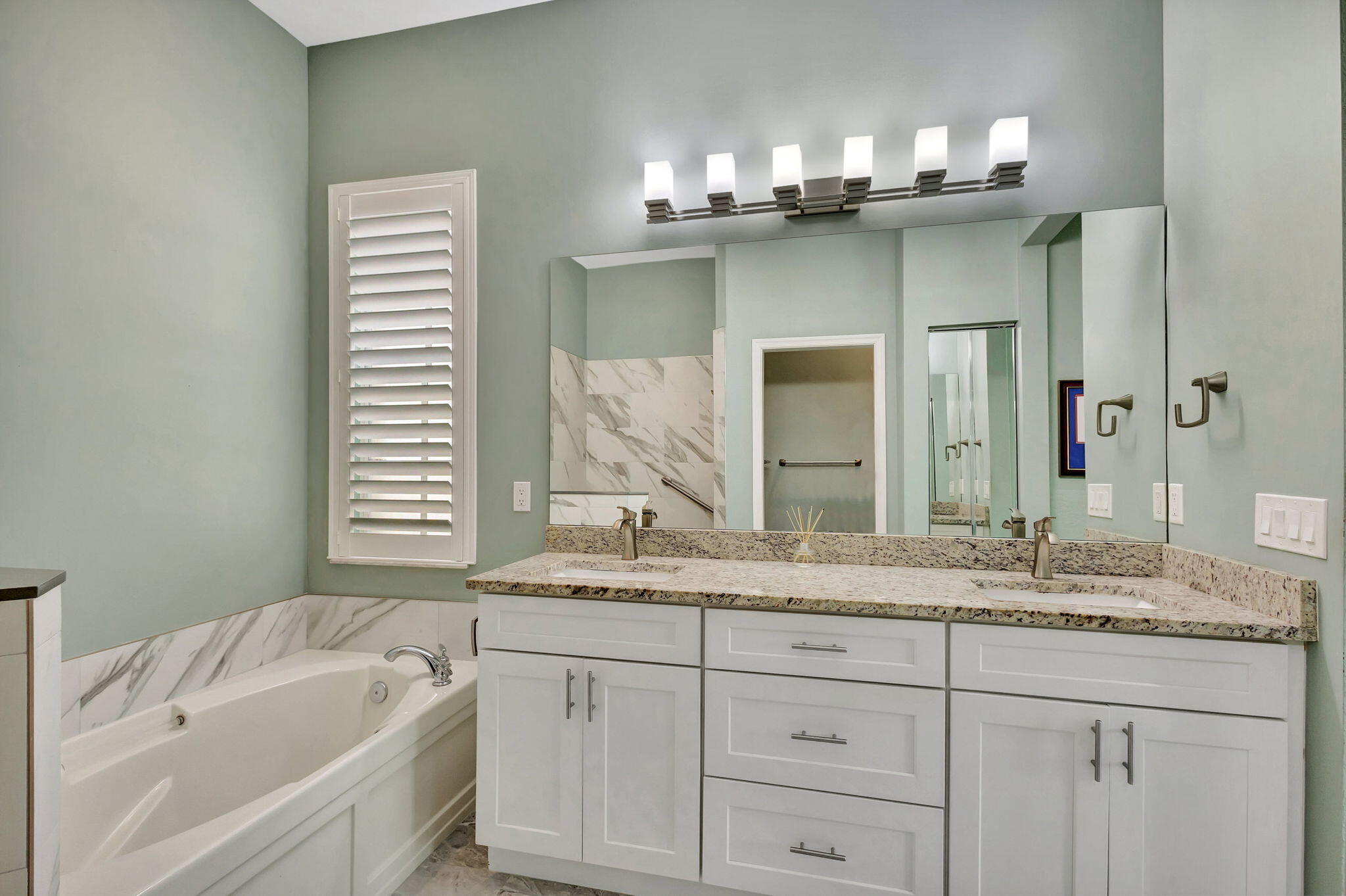 106 Via Castilla Jupiter, FL 33458 - Photo 29 of 66 30-web-or-mls-5D1A7618