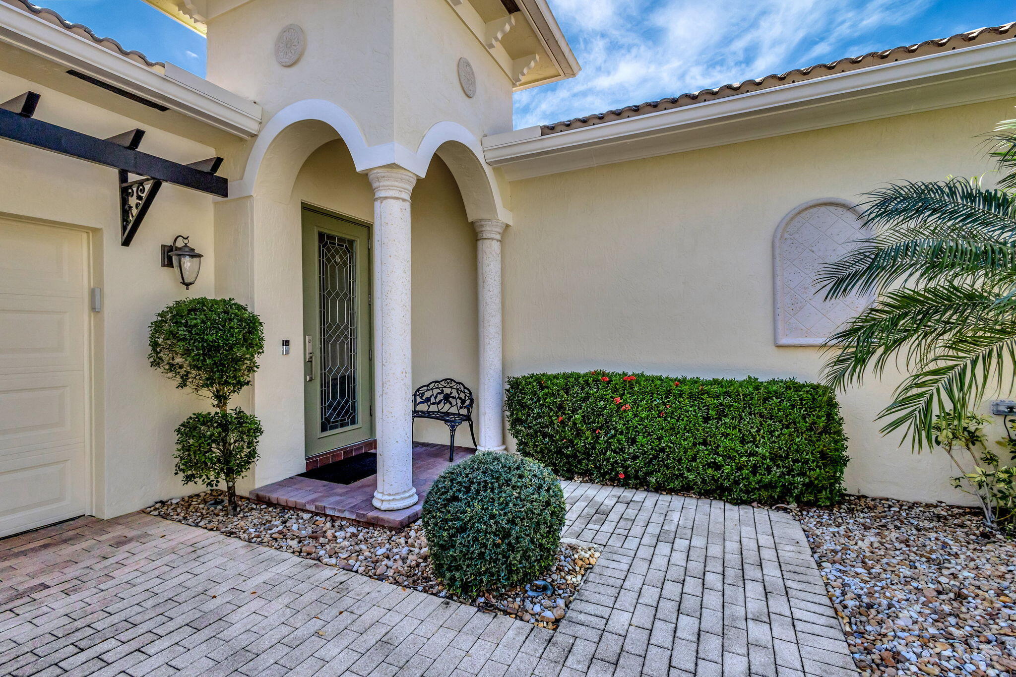 106 Via Castilla Jupiter, FL 33458 - Photo 4 of 66 5-web-or-mls-5D1A7378